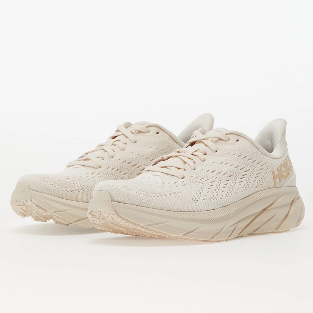 Hoka Clifton 8 Egg Nog